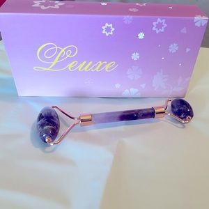 Never used! Amethyst face roller (tightening)